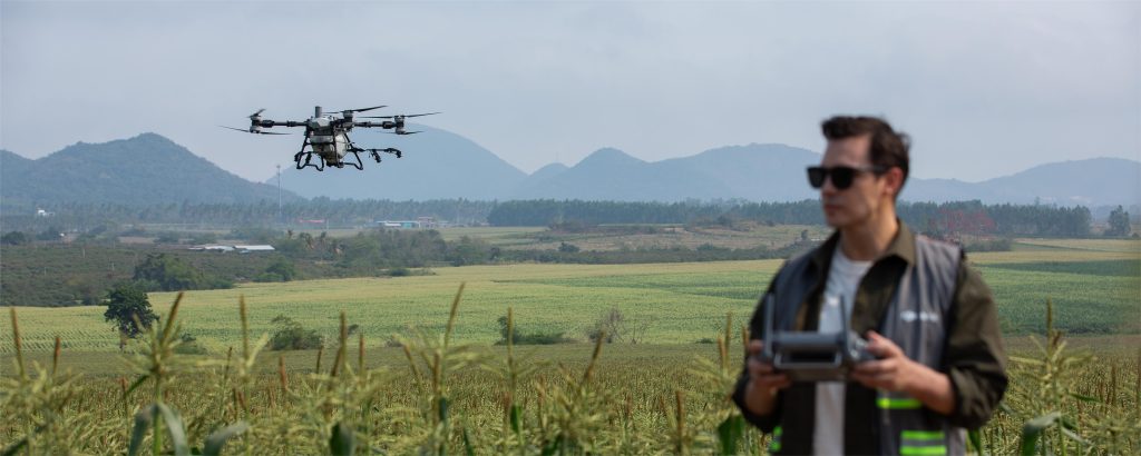 DJI Agras T100 – Nová éra inteligentného poľnohospodárstva DJI Agras T100 – Nová éra inteligentného poľnohospodárstva