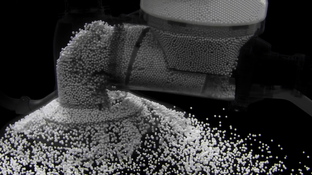 Spreading with DJI Agras T100 &ndash; early and effective intervention